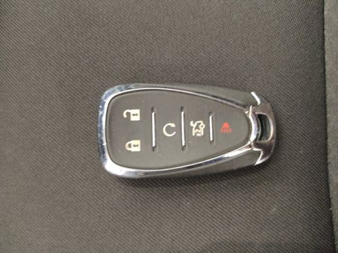 Used 2023 Chevrolet Malibu LT image 32