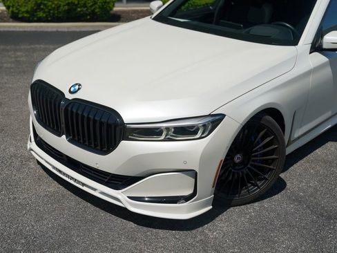 Used 2022 BMW ALPINA B7 xDrive w/ Luxury Rear Seating Package AWD/4WD image 5