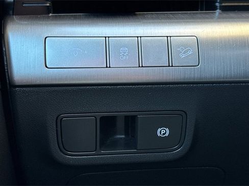 Used 2024 Hyundai Kona SEL w/ Convenience Package image 38