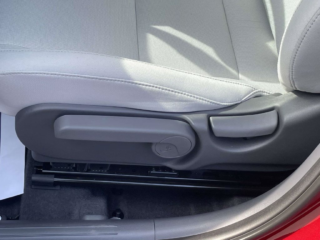 New 2026 Hyundai Kona SEL Sport FWD image 15