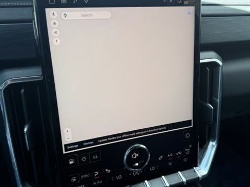 Certified 2025 GMC Acadia Elevation FWD image 15