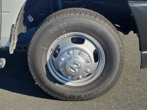 New 2024 RAM 3500 Tradesman image 46