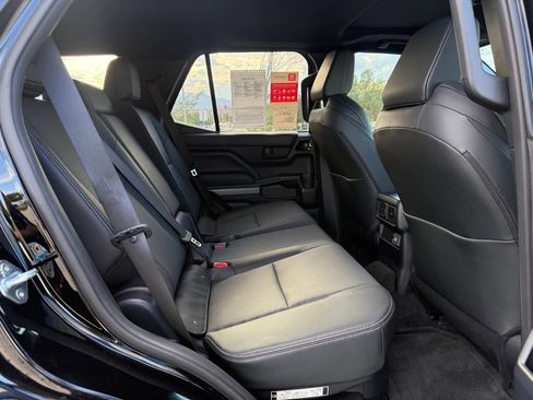 Used 2026 Toyota 4Runner TRD Off-Road Premium AWD/4WD image 21