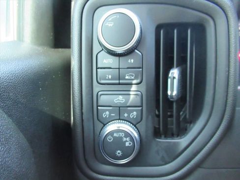 Used 2023 GMC Sierra 1500 Pro w/ Graphite Edition AWD/4WD image 22