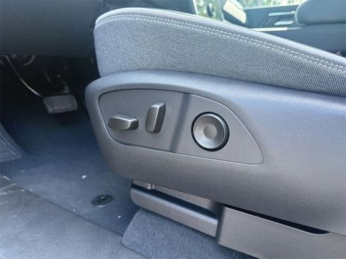 New 2026 GMC Sierra EV Elevation image 14