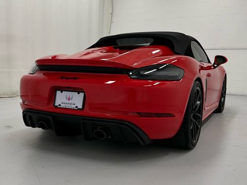Used 2022 Porsche 718 Boxster Spyder image 13