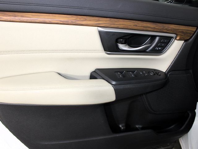 Used 2020 Honda CR-V Touring image 18