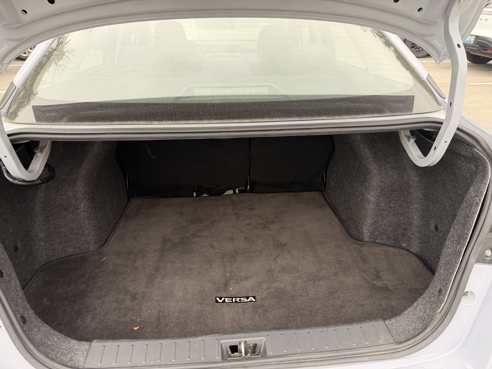 Certified 2024 Nissan Versa SV FWD image 9
