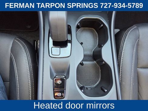 Certified 2025 Volvo XC40 B5 Core image 28