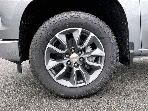 New 2026 Chevrolet Silverado 1500 LT image 7