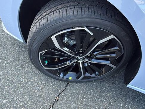 New 2025 Nissan Altima 2.5 SR image 10