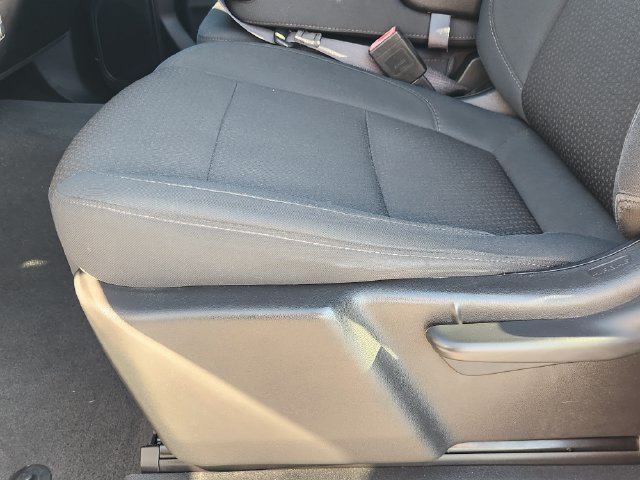 Certified 2022 Chevrolet Silverado 1500 Custom RWD image 23