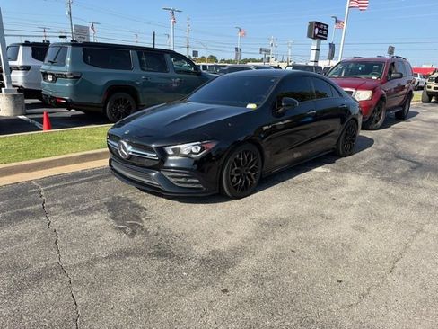 Used 2022 Mercedes-Benz CLA 35 AMG 4MATIC image 2