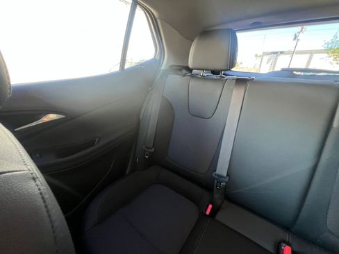 Used 2025 Buick Encore GX Preferred image 41