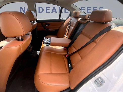 Used 2011 BMW 328i Sedan RWD image 22