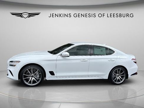Used 2026 Genesis G70 2.5T RWD image 9