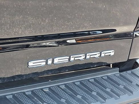 Certified 2025 GMC Sierra 2500 Denali w/ Denali Reserve Package AWD/4WD image 31
