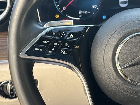 Used 2023 Mercedes-Benz E 350 4MATIC Sedan image 19