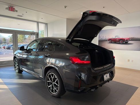 Certified 2023 BMW X4 xDrive30i w/ M Sport Package image 10