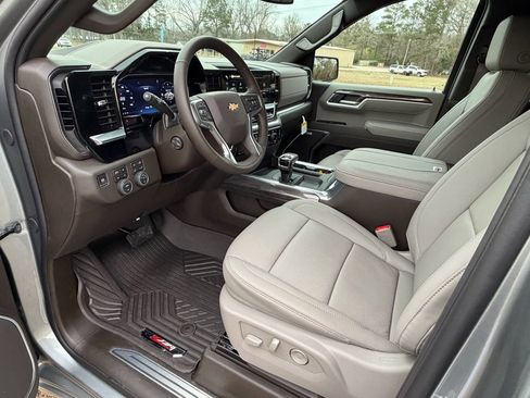 New 2026 Chevrolet Silverado 1500 LTZ AWD/4WD image 18