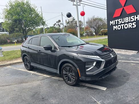Used 2022 Mitsubishi Eclipse Cross LE FWD image 1