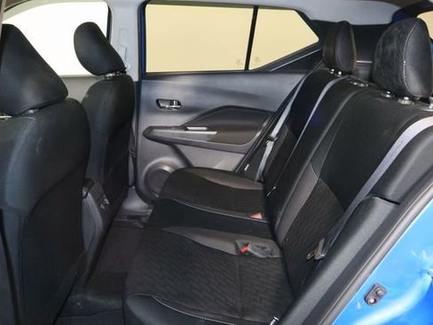 Used 2024 Nissan Kicks SV w/ Interior Electronics Package image 17