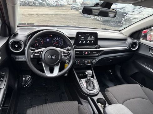 Used 2020 Kia Forte LXS image 11