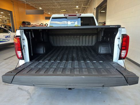 Used 2025 GMC Sierra 1500 Elevation w/ Elevation Premium Package AWD/4WD image 23