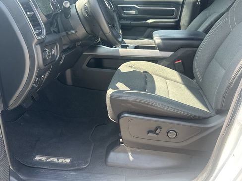 Used 2024 RAM 1500 Big Horn AWD/4WD image 9