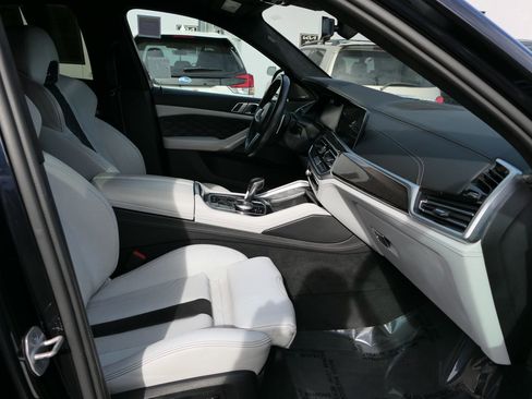 Used 2022 BMW X6 M w/ Competition Package image 29