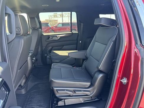 New 2026 GMC Yukon XL Elevation w/ LPO, Floor Liner Package AWD/4WD image 17