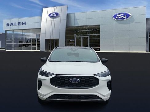 Certified 2023 Ford Escape ST-Line w/ Tech Pack #1 AWD/4WD image 7