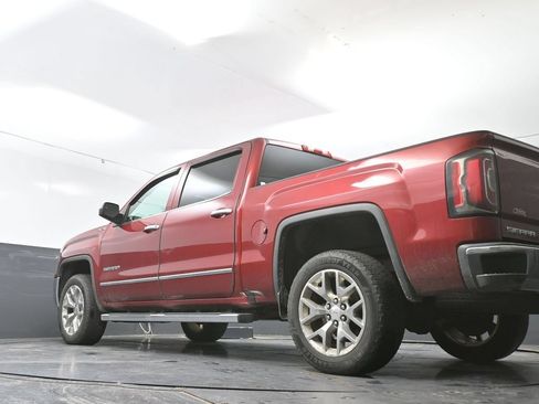 Used 2018 GMC Sierra 1500 SLT w/ SLT Premium Package AWD/4WD image 28