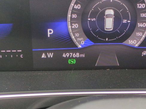 Used 2024 Volkswagen Tiguan SE image 12