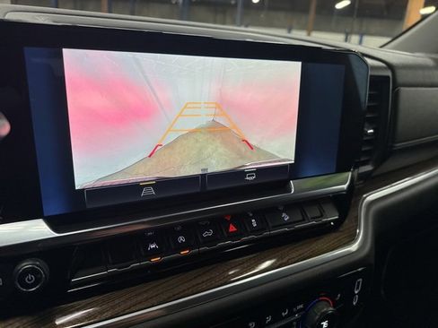 Used 2022 Chevrolet Silverado 1500 RST image 18