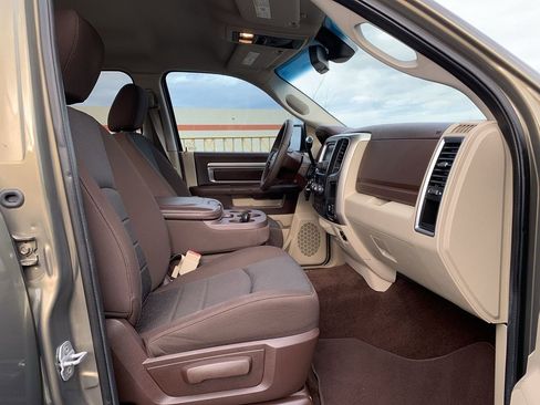 Used 2013 RAM 1500 Classic SLT w/ Premium Display Pkg image 28