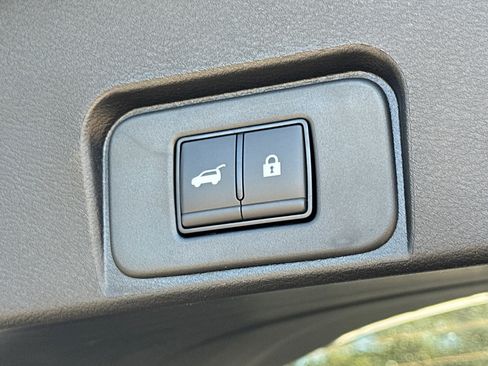 New 2026 Nissan Rogue SV image 19