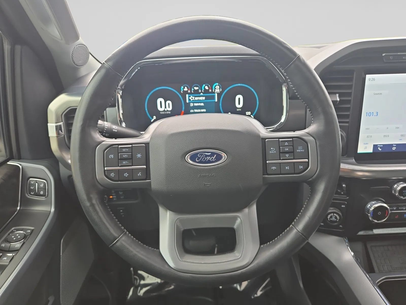Used 2022 Ford F150 Lariat w/ Max Trailer Tow Package AWD/4WD image 20