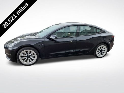 Used 2023 Tesla Model 3 Long Range AWD/4WD image 2