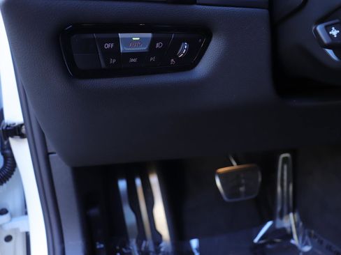 New 2026 BMW M850i xDrive image 25