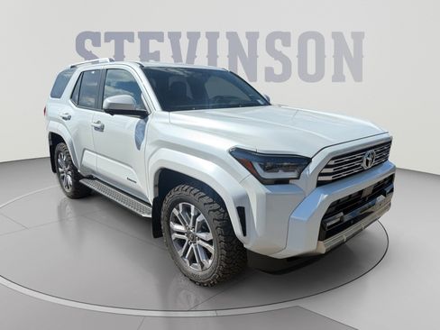 Used 2026 Toyota 4Runner Limited AWD/4WD image 7