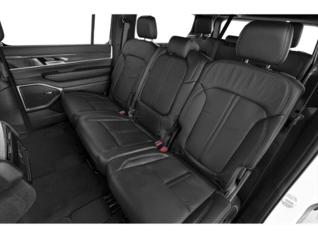 Certified 2022 Jeep Wagoneer Series III AWD/4WD image 13