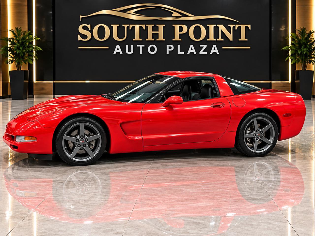 Used 1997 Chevrolet Corvette Coupe RWD image 5