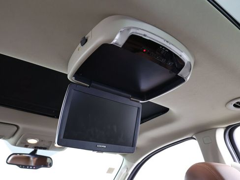 Used 2015 Chevrolet Traverse LT FWD image 15