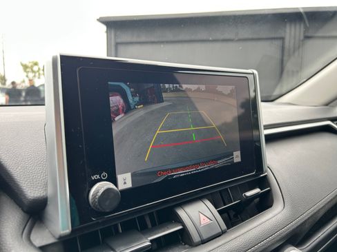 Used 2023 Toyota RAV4 LE FWD image 15
