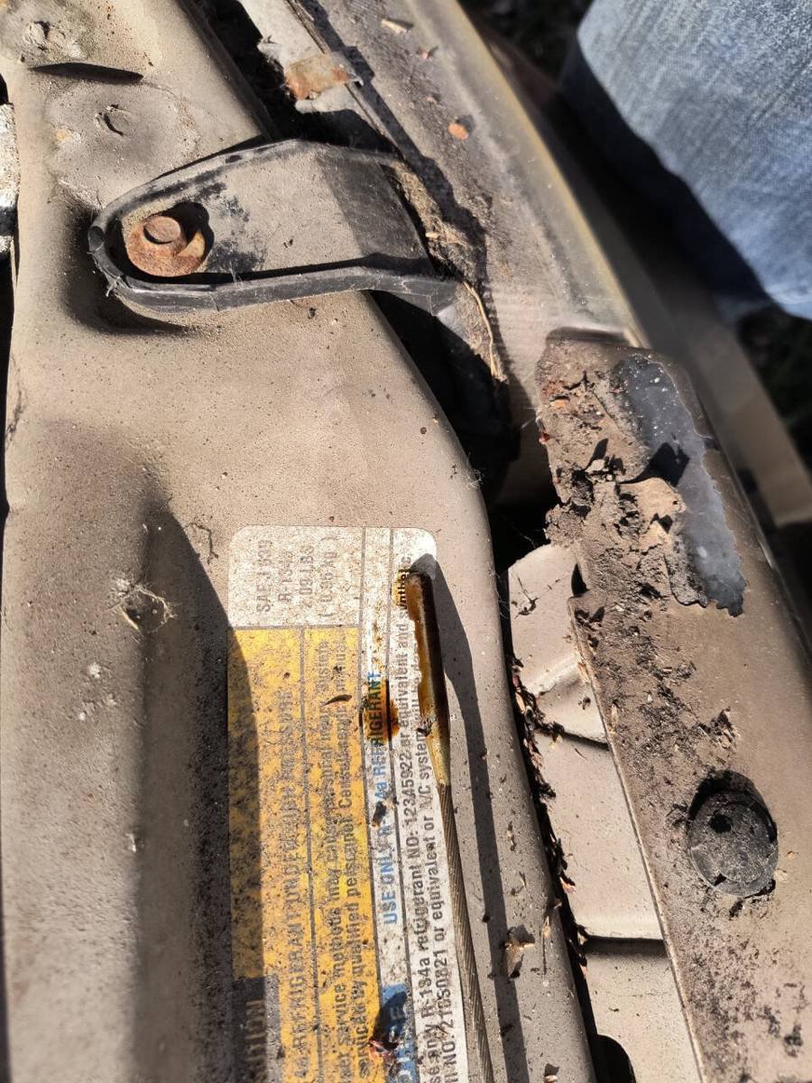 Used 2001 Saturn L-Series L200 FWD image 42