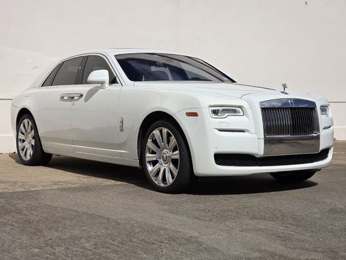 Used 2016 Rolls-Royce Ghost image 7