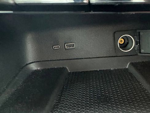 Certified 2025 Chevrolet Traverse LT AWD/4WD image 20