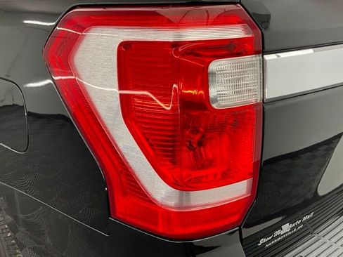 Used 2019 Ford Expedition Max XLT image 23