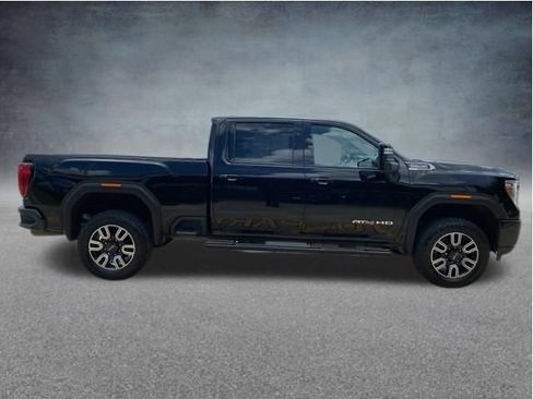 Used 2022 GMC Sierra 2500 AT4 w/ AT4 Preferred Package AWD/4WD image 11
